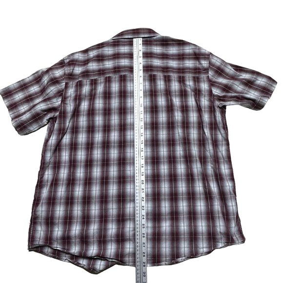 American Worker Shirt Mens Large Plaid Gray Burgundy Short Sleeve Casual - Picture 6 of 8